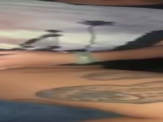 Captivating 年輕 女人 吸吮 和 他媽的