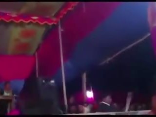 ヌード インディアン ダンス: インディアン 新しい xxx セックス 映画 ショー ビデオ 図7b