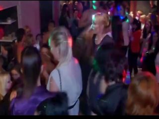 শৌখিন eurobabes পার্টি কঠিন মধ্যে ক্লাব, এইচ ডি যৌন ভিডিও f3