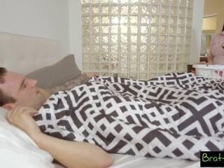 Bratty sis - pervy papà scopa padrona mentre matrigna è | youporn