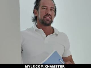 Schwarz milf september reign anwendungen repairman bis befestigen sie. | xhamster