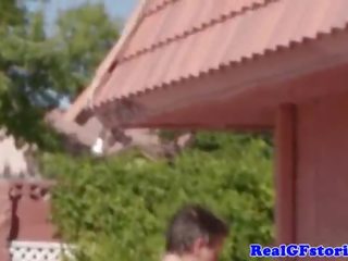 Naturally busty bạn gái đầu tiên luôn luôn hậu môn