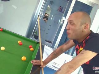ลีอาห์ jayne fucks ขึ้น olympic การอบรม