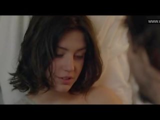 Adele exarchopoulos - टॉपलेस सेक्स दृश्यों - eperdument (2016)
