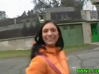 Публичен на открито особеност млад женски пол ххх клипс хардкор духане