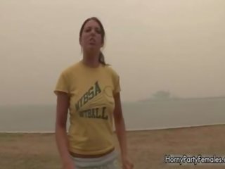 Oversexed bigtit ціпонька миготливий її